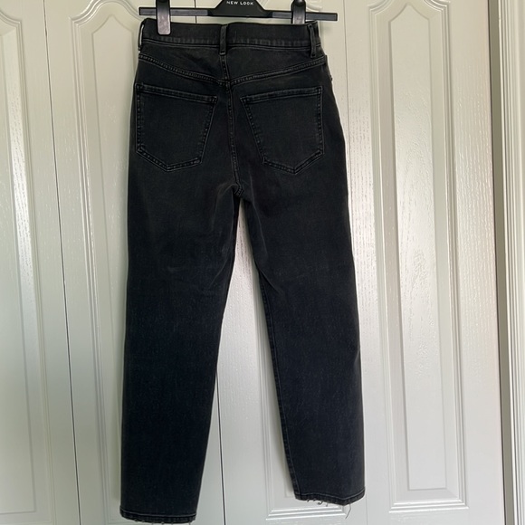 Express Straight Leg High Rise Black Jeans - Picture 5 of 8